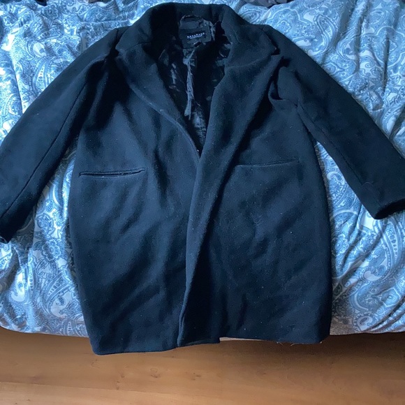 Long & Warm Black Pea Coat - Picture 11 of 12